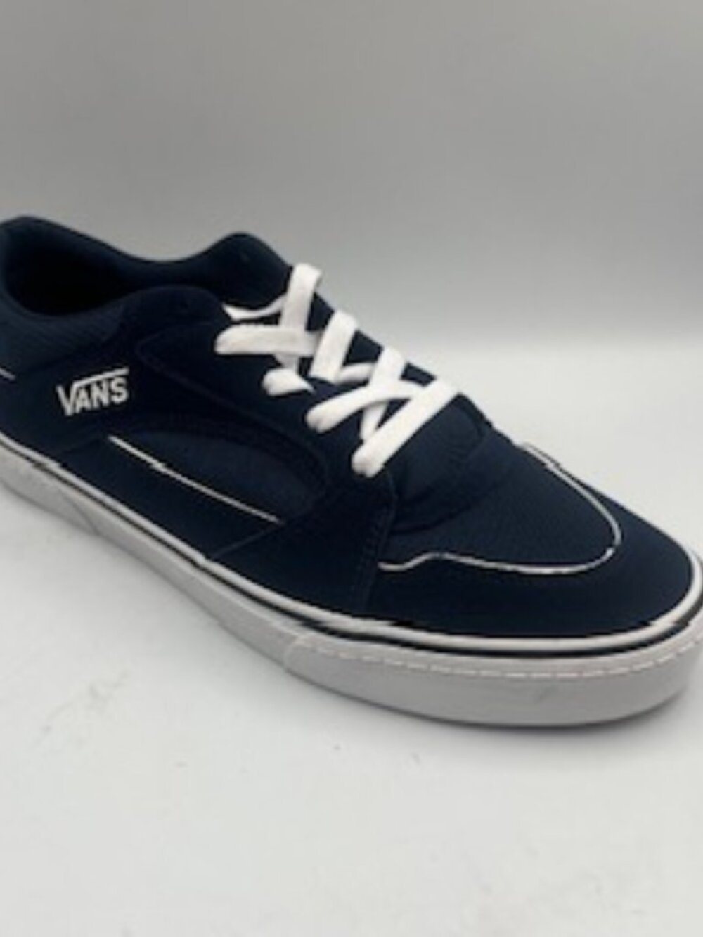 NEW Vans Blue Colson sneakers Men’s size 11 low top suede / mesh NIB
